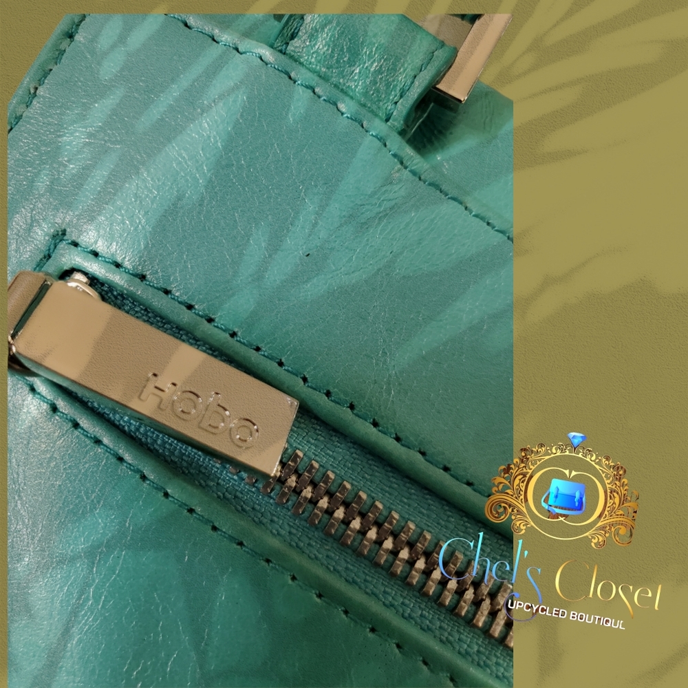HOBO CROSSBODY - Picture 6 of 9